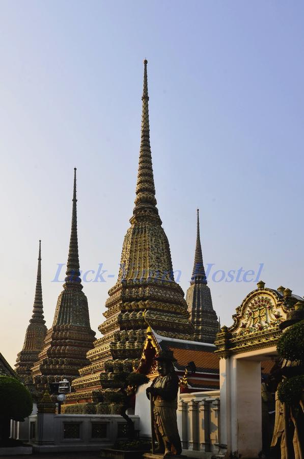 Luck Yimm Hostel (Adults Only) Bangkok Exterior photo