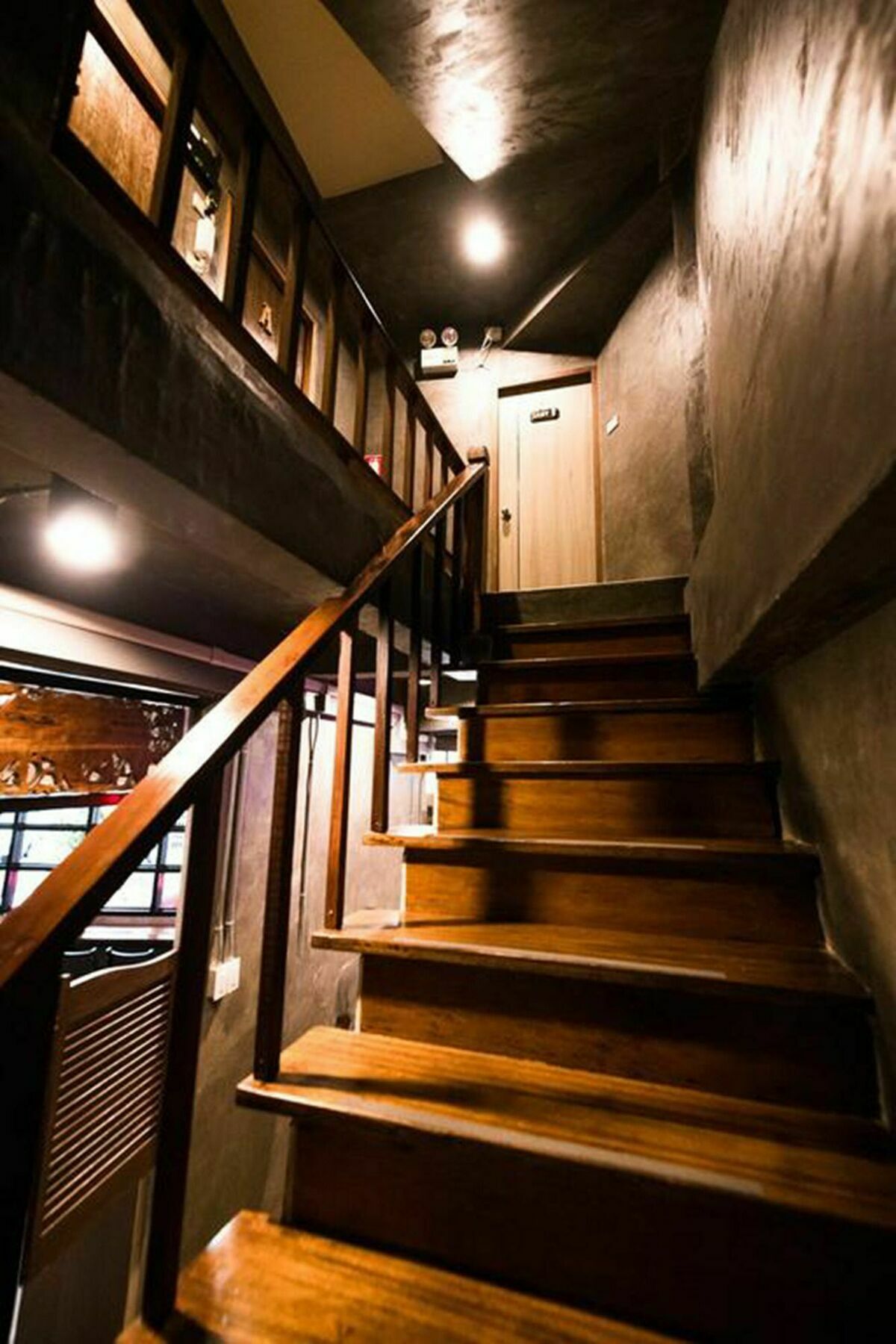 Luck Yimm Hostel (Adults Only) Bangkok Exterior photo
